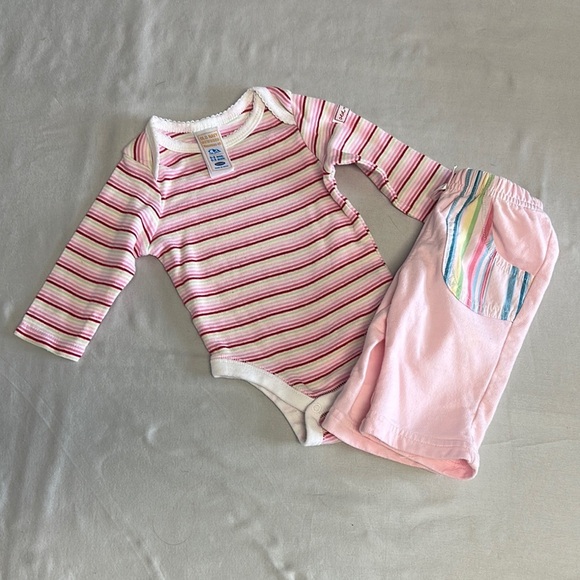 Old Navy Pink and White Striped Newborn 2-piece set - Picture 1 of 5